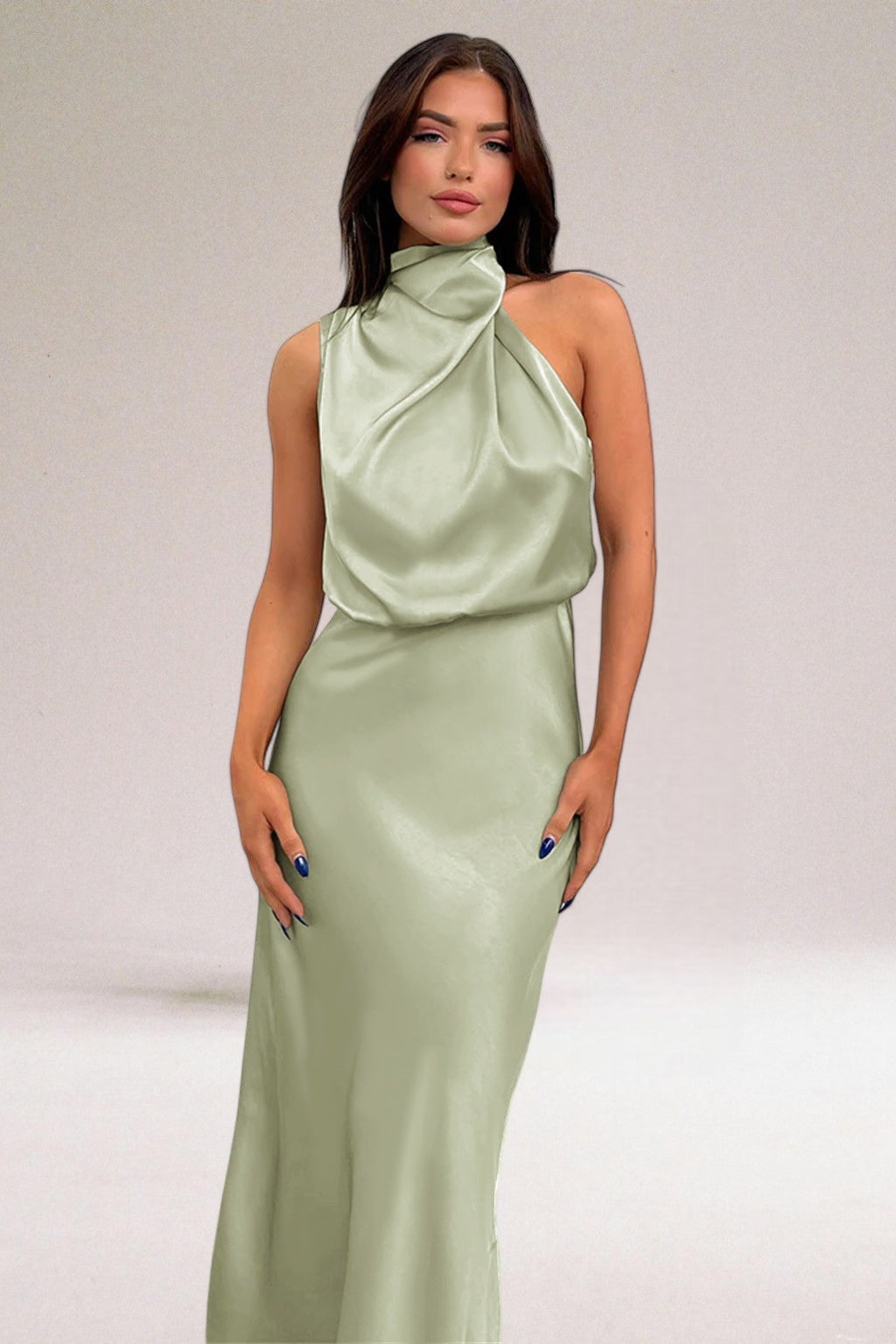 Neve | Stunning Halter Neckline Glam Dress
