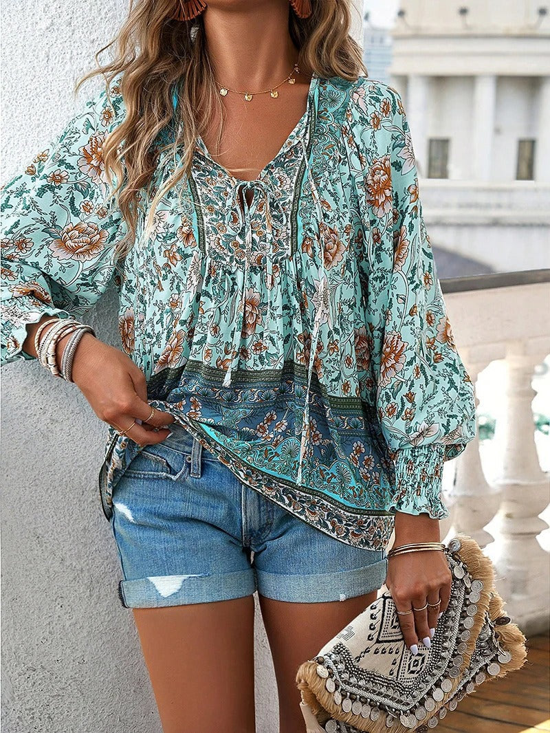Claire | Chic Summer Floral Blouse