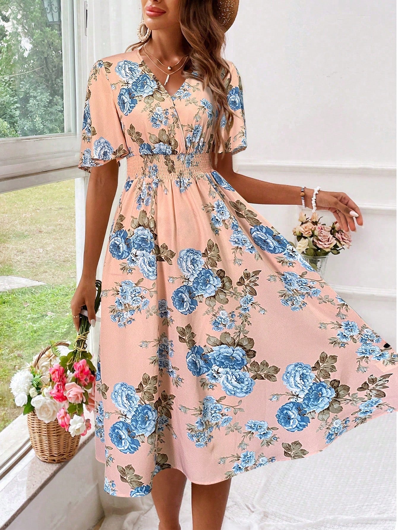 Kirsty | Elegant Floral V-Neck Dress
