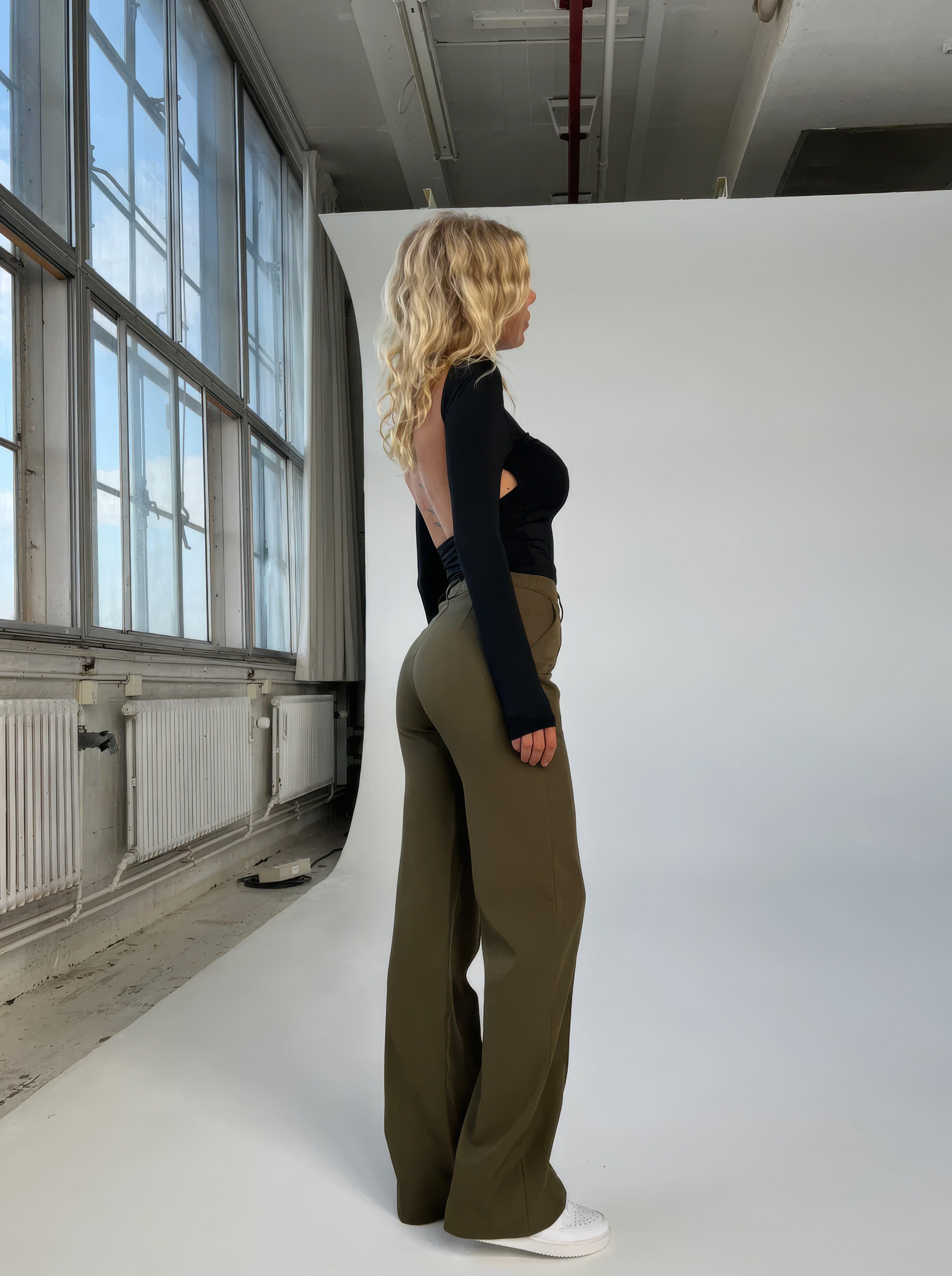 Brielle | Elegant High-Waisted Wide-Leg Trousers