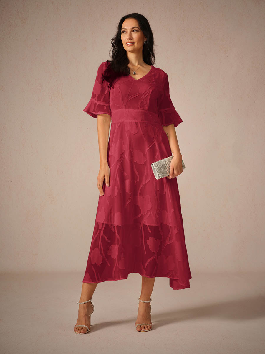 Miranda | Chic Midi Dress with Flutter Sleeves and Delicate Lace Accents