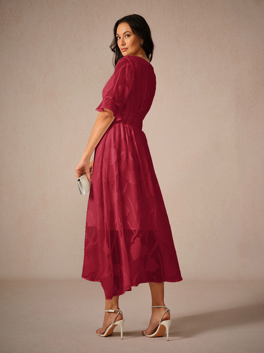 Miranda | Chic Midi Dress with Flutter Sleeves and Delicate Lace Accents