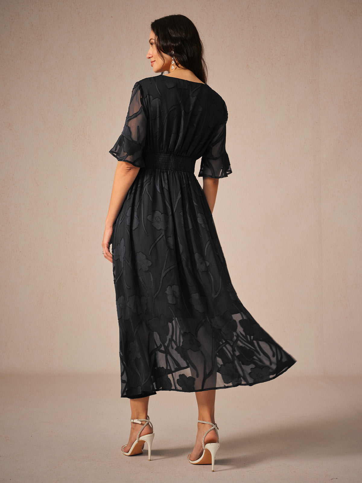 Miranda | Chic Midi Dress with Flutter Sleeves and Delicate Lace Accents