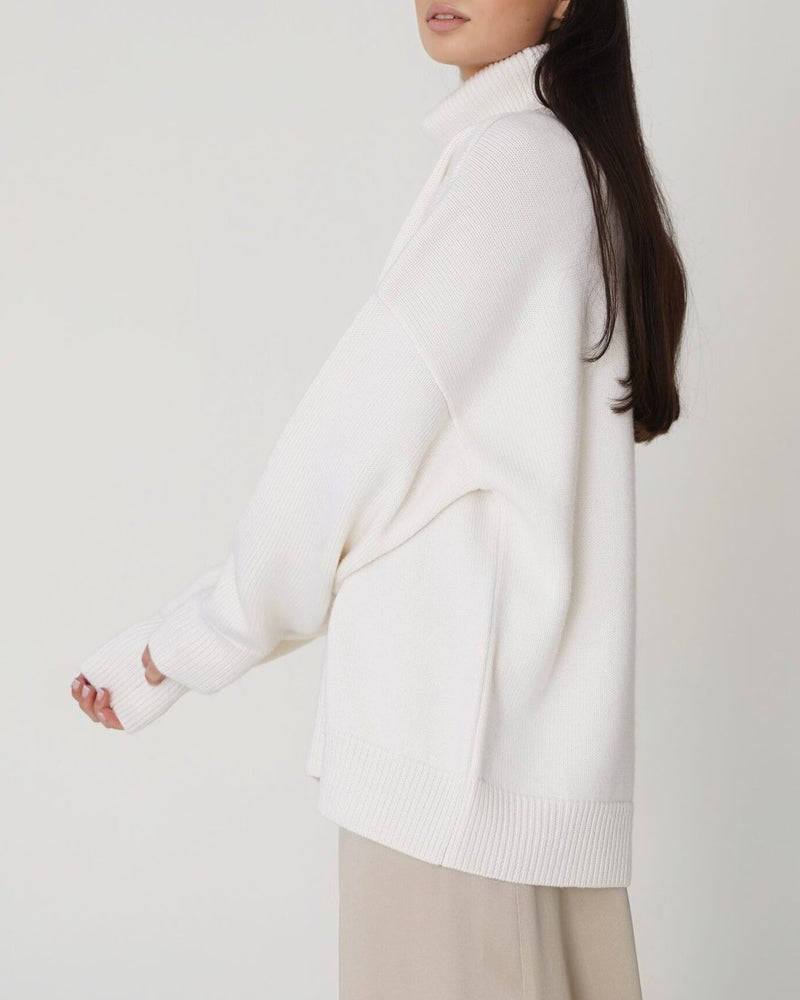 Alyxandria | Women's Oversized Roll Neck Jumper