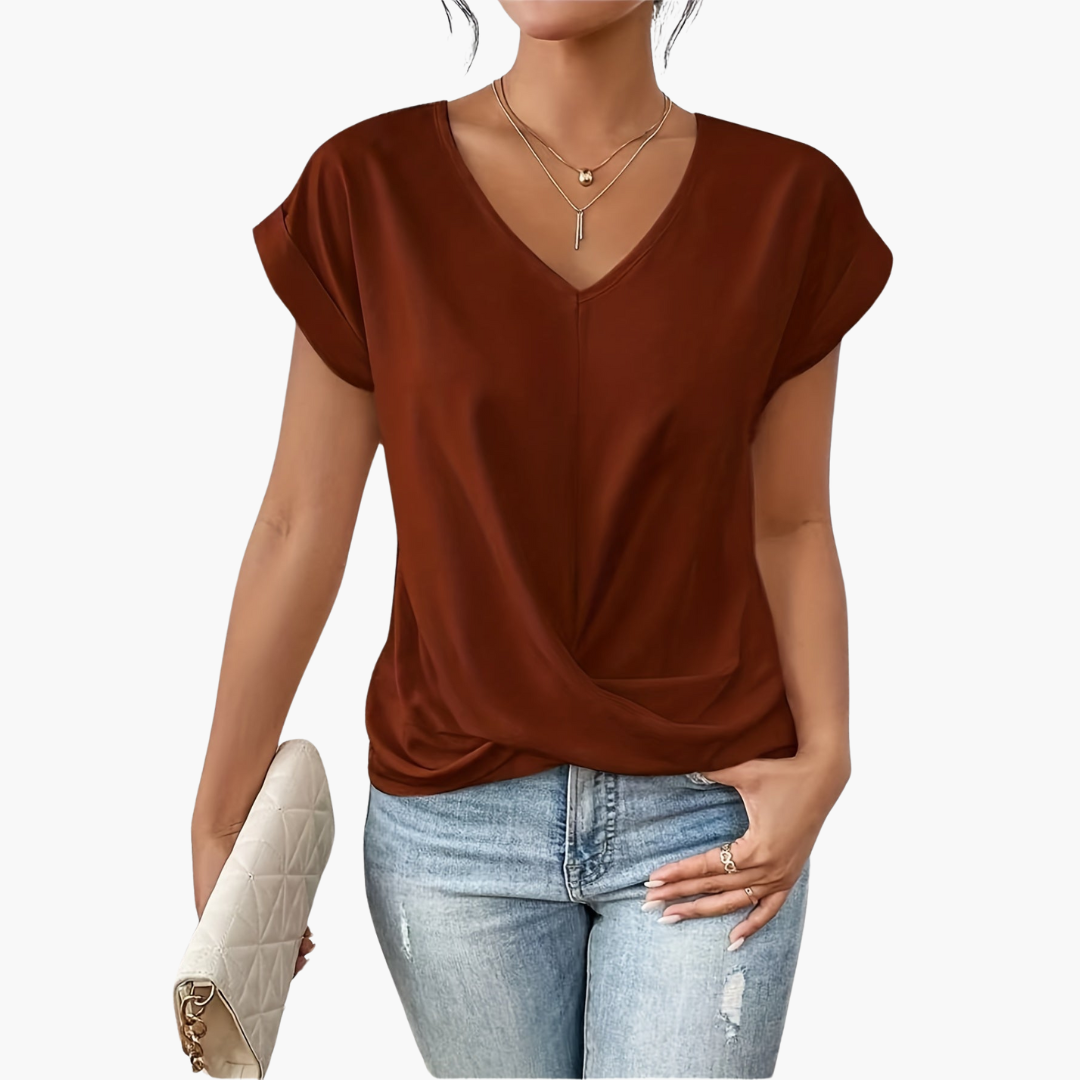 Alina | Stylish Women's Casual T-Shirt with Heart Neckline