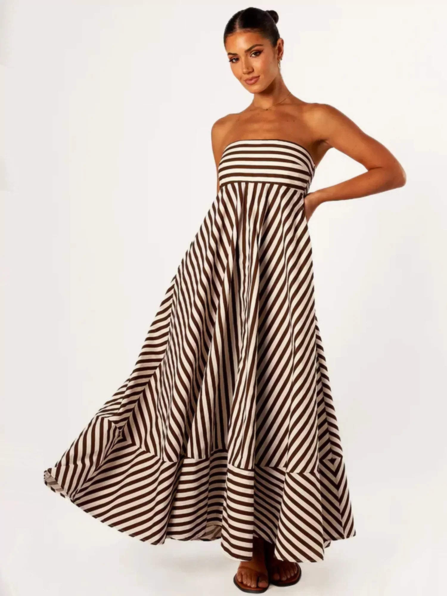 Jade | Chic Strapless Maxi Dress for Effortless Elegance