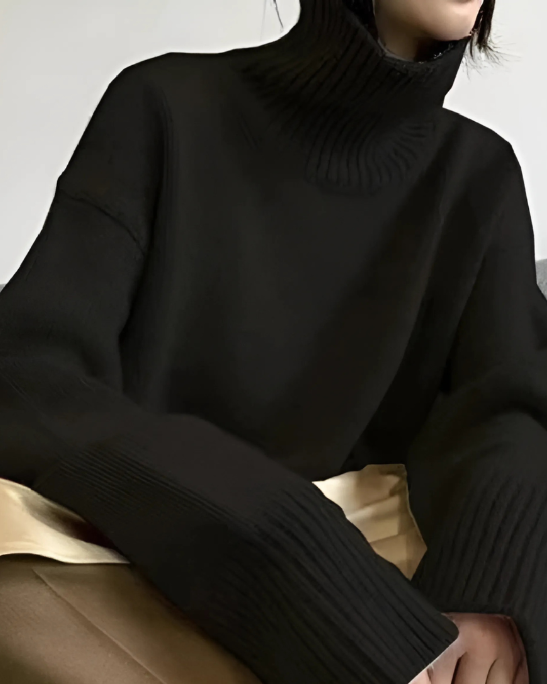 Alwina | Women's Oversized Turtleneck Sweater