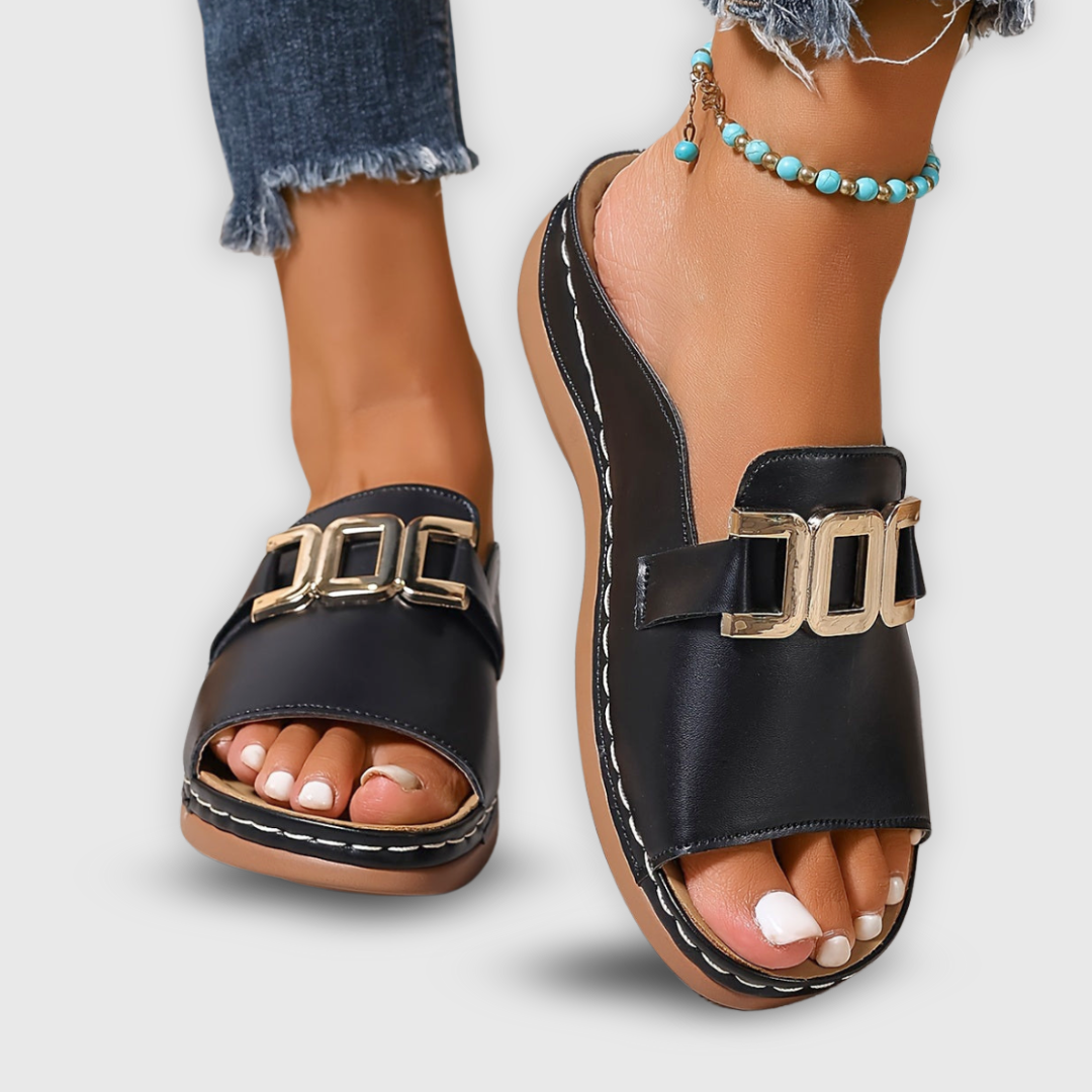 Florie | Chic and Cozy Slip-On Shoes