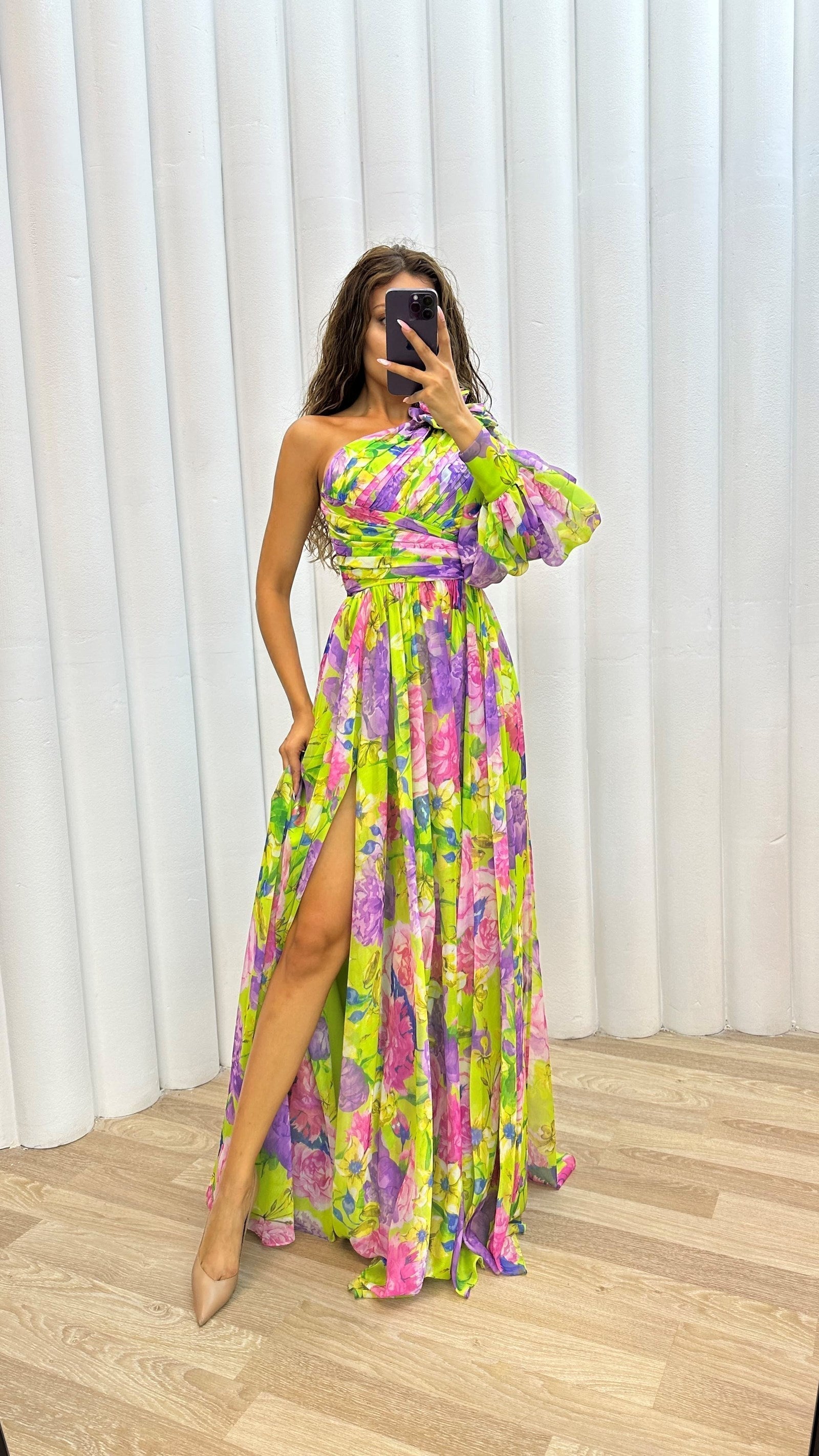 Polly | Chic Flowy Shoulder Dress for Summer Celebrations