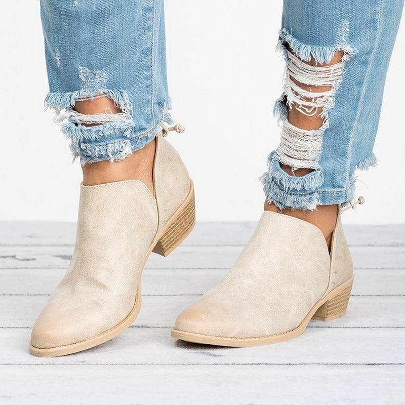 Jonquil | Retro-Inspired Ankle Boots with Contemporary Comfort