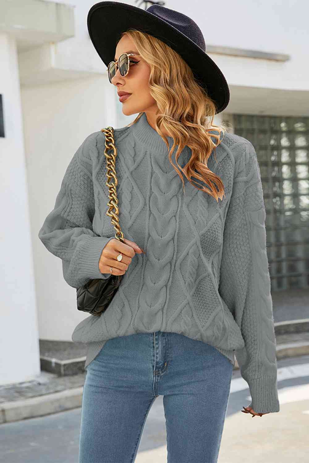 Alwyna | Women's Oversized Cable Knit Jumper