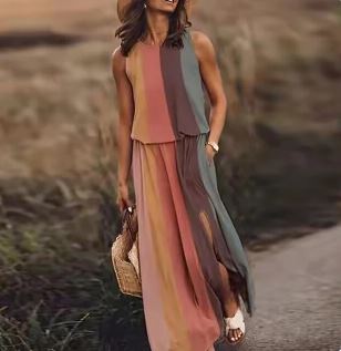 Jackie | Summer Maxi Dress with Eye-Catching Graphic Prints