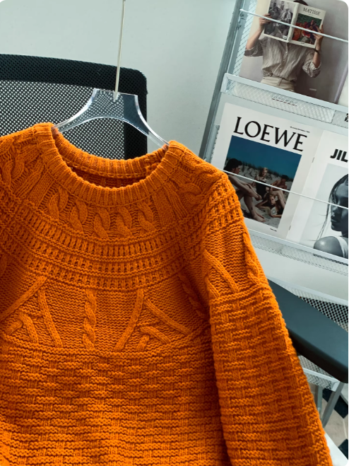 Alorna | Women's Crew Neck Cable Knit Jumper