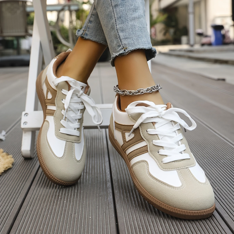 Alfreda | Women's Lace-Up Casual Sneakers