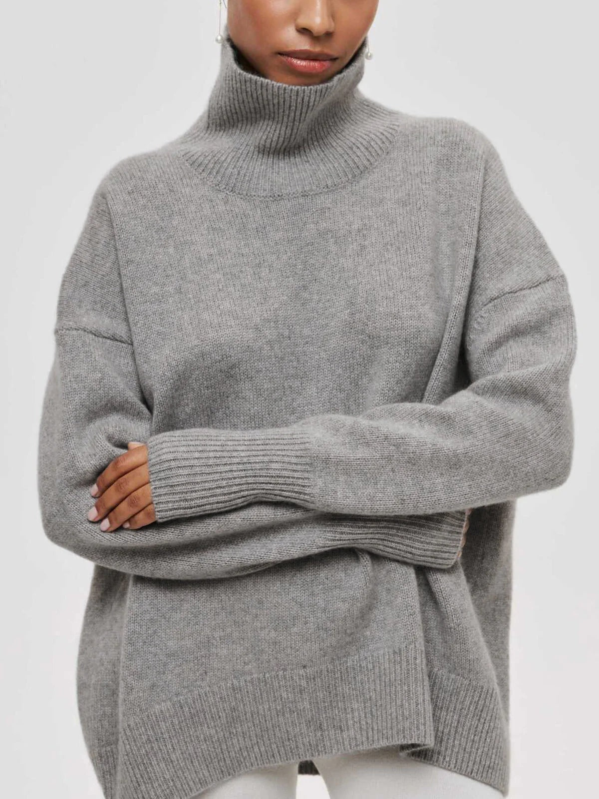 Alyss | Women's Oversized Turtleneck Sweater