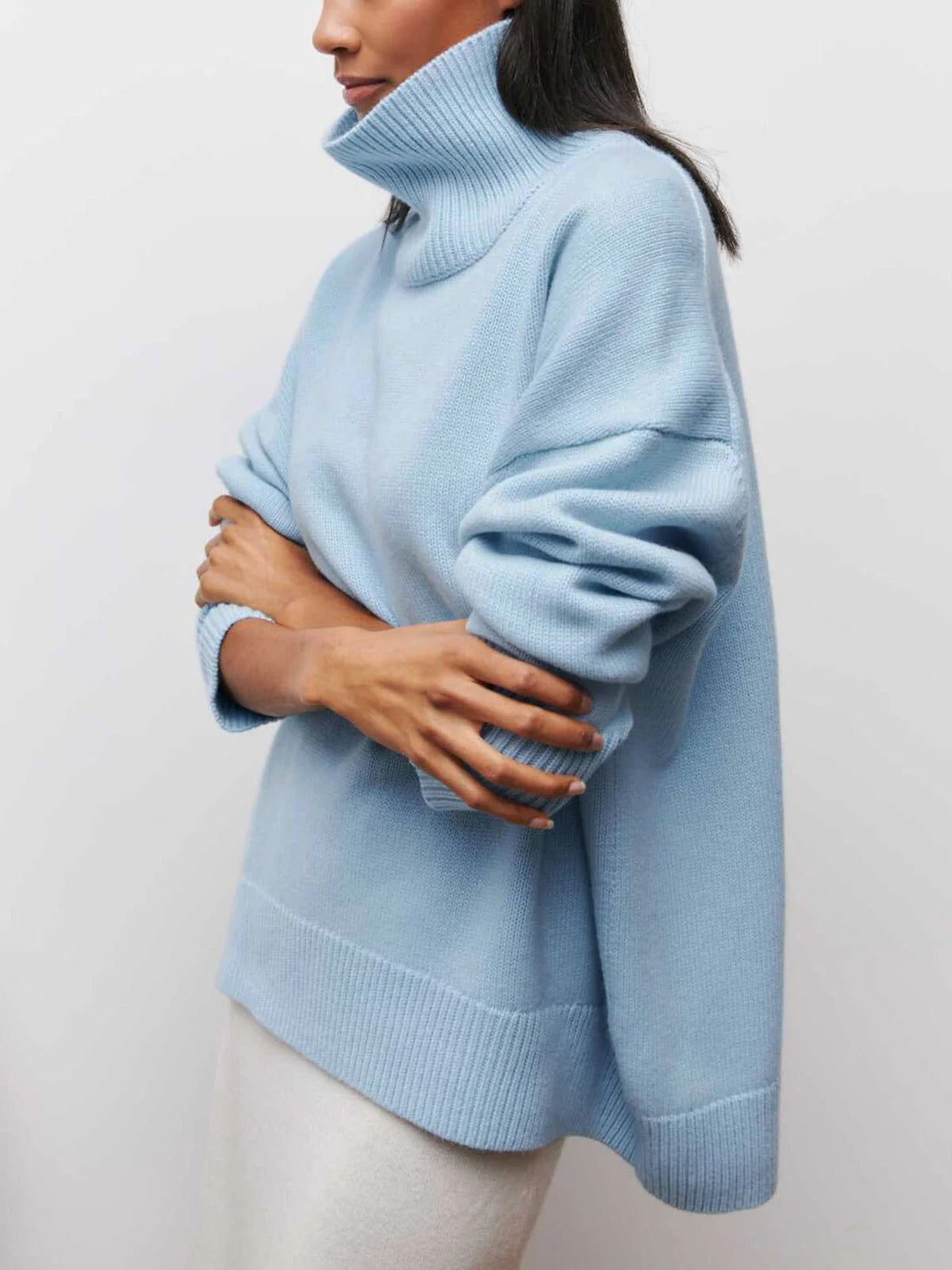 Alyss | Women's Oversized Turtleneck Sweater