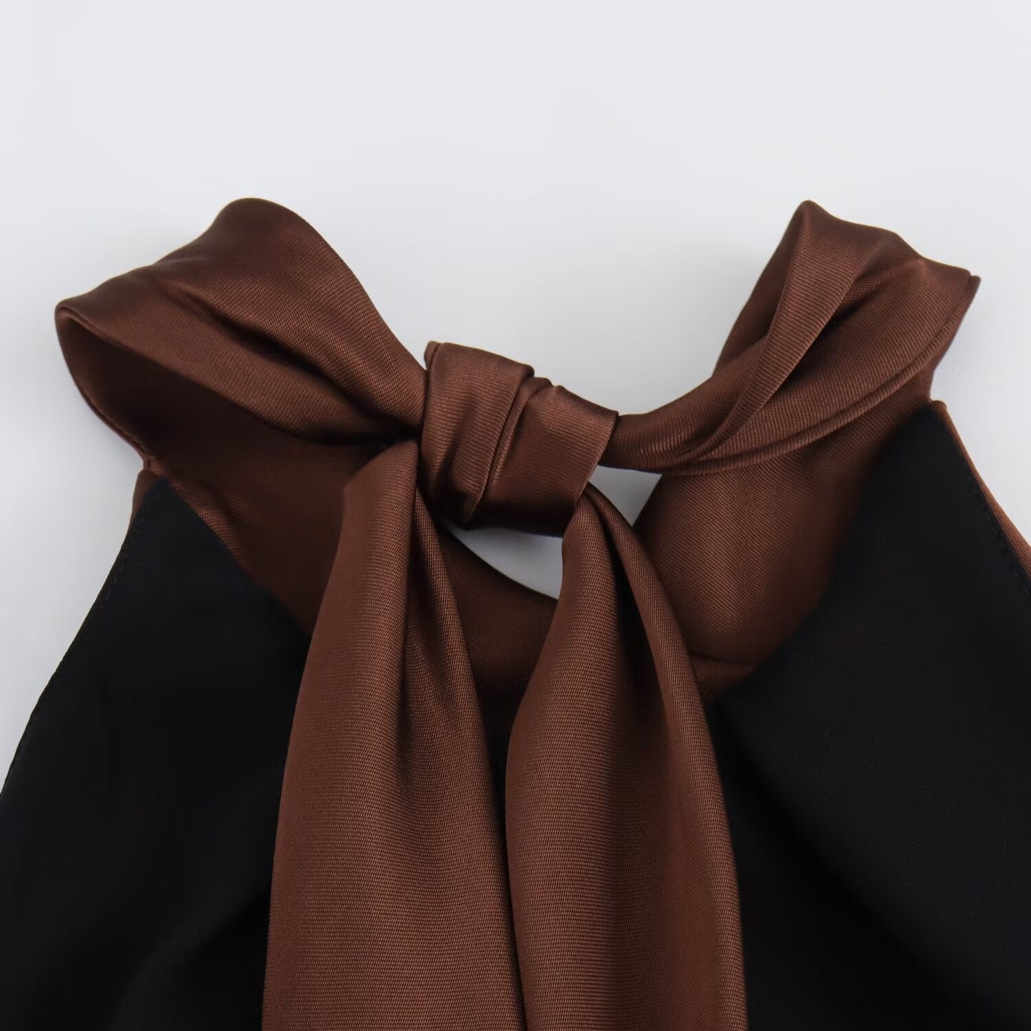 Nadia | Luxe Velvet Dusk Midi Dress for Sophisticated Evenings