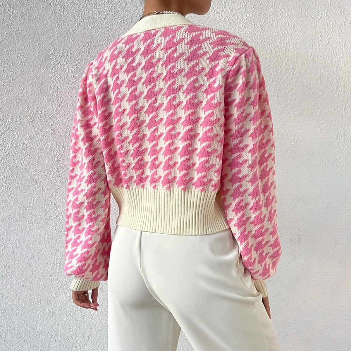 Ailsa | Women's Cropped V-Neck Cardigan