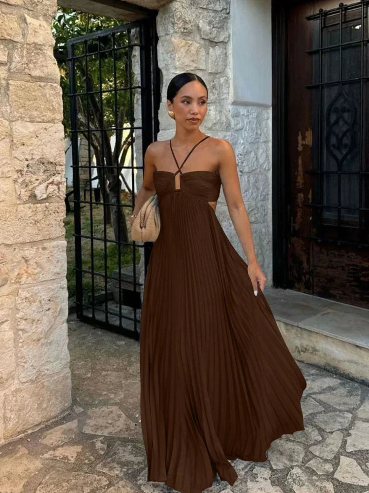 Maya | Elegant Pleated Maxi Dress for Any Occasion