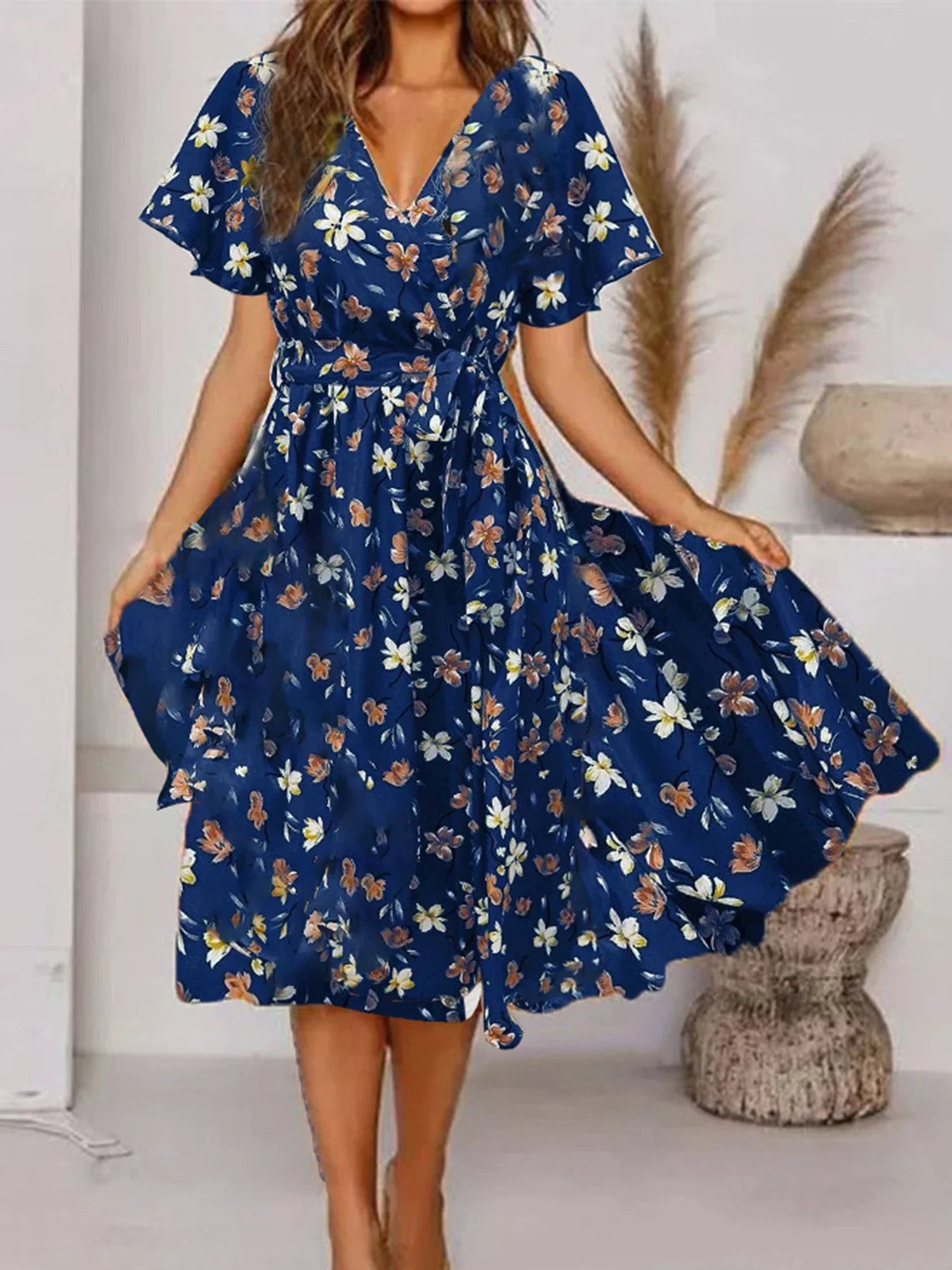 Heloise | Elegant Midi Dress with Romantic Floral Print
