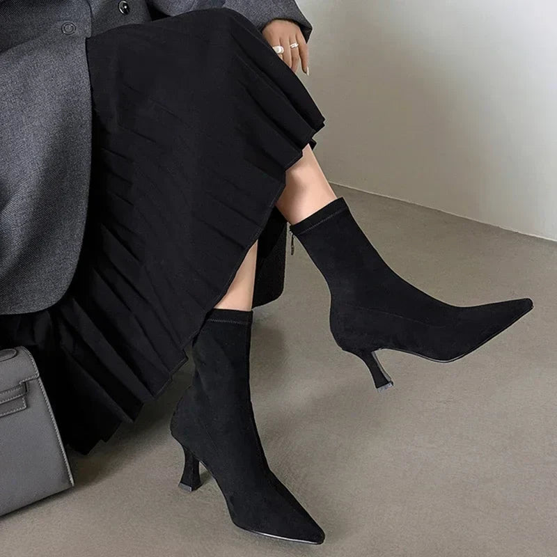 Alondra | Women's Pointed Heel Boots