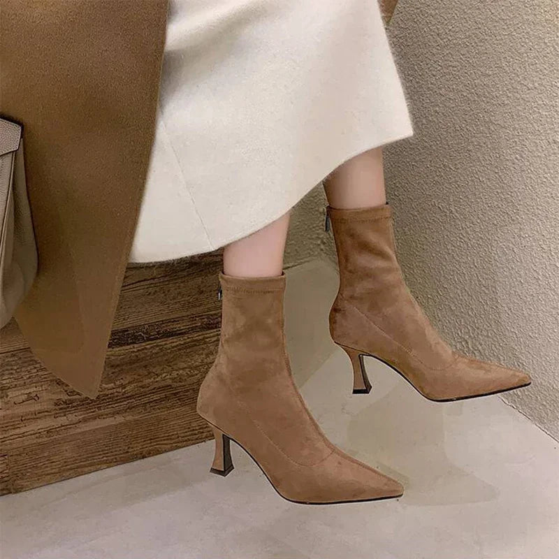Alondra | Women's Pointed Heel Boots