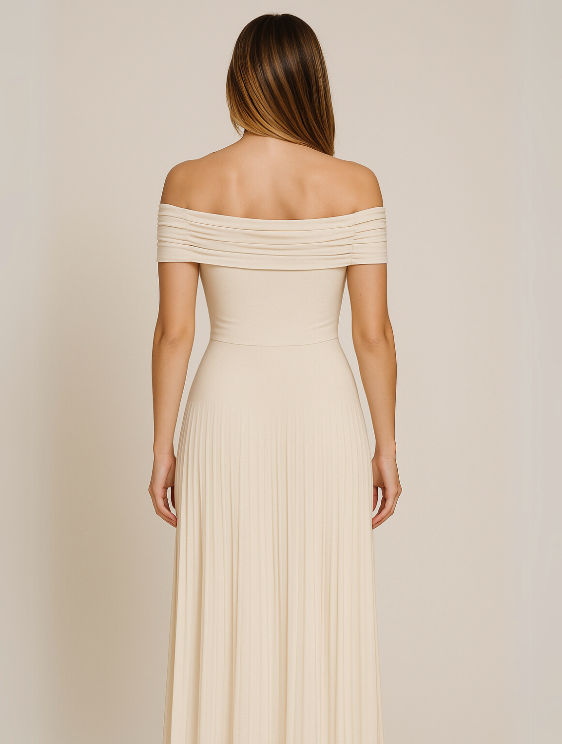Lynda | Timeless Elegant Off-Shoulder Maxi Dress