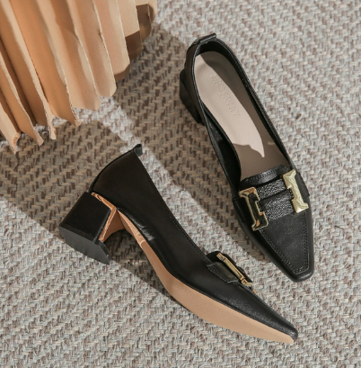 Isolda | Chic Block Heel Loafers – Elegant Pointed-Toe Shoes for Office & Daily Style