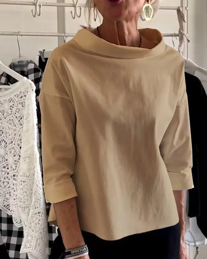 Claudia | High Neck