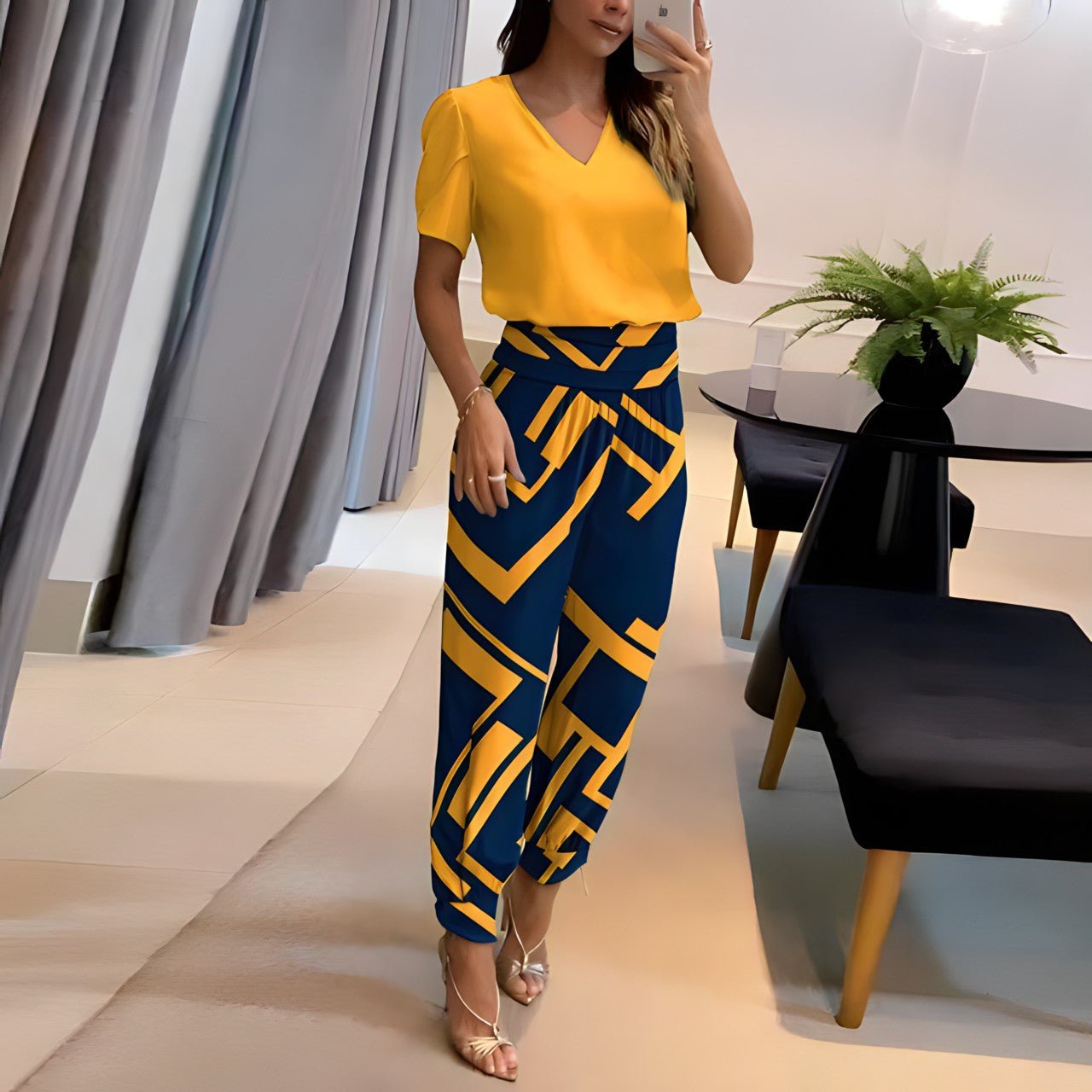 Ashley | Chic Printed V-Neck Set