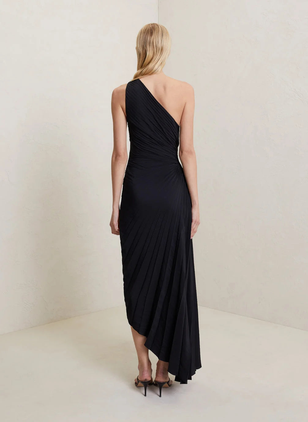 Lisa | Elegant Maxi Dress
