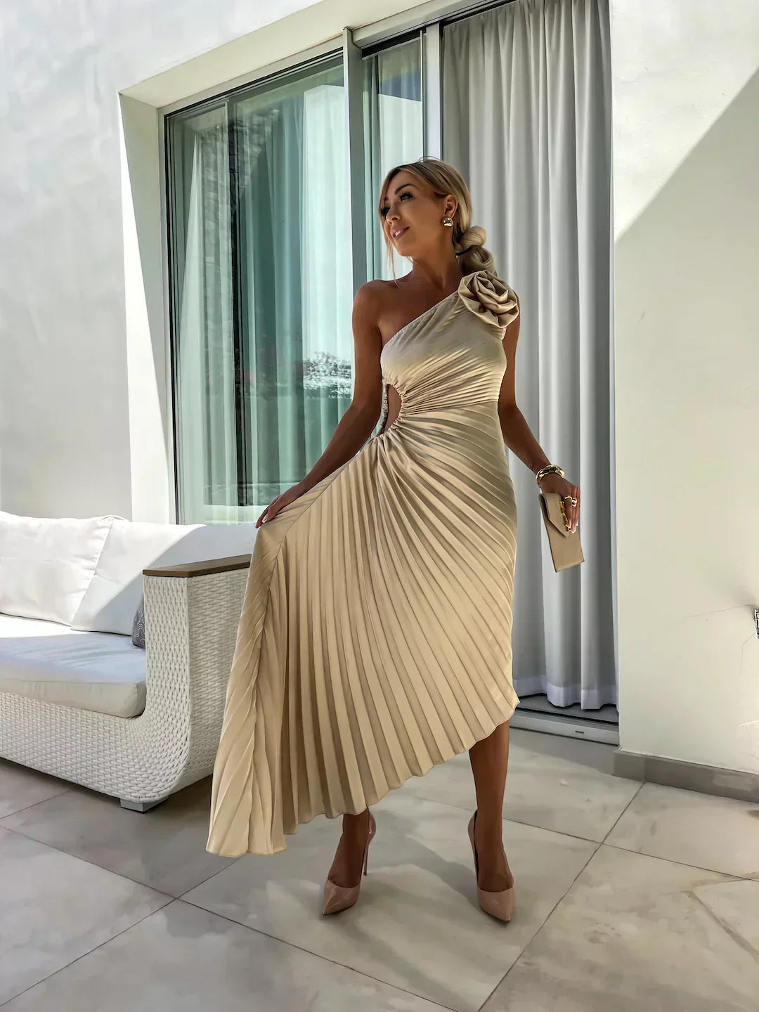Petra | Elegant Shoulder Pleated Dress