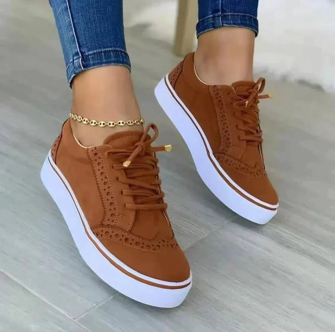 Magdalena | Orthopedic Lace-Up Oxfords