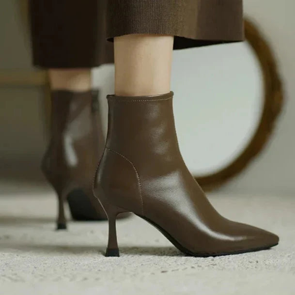 Tara | Orthopedic Pointed Toe Boots