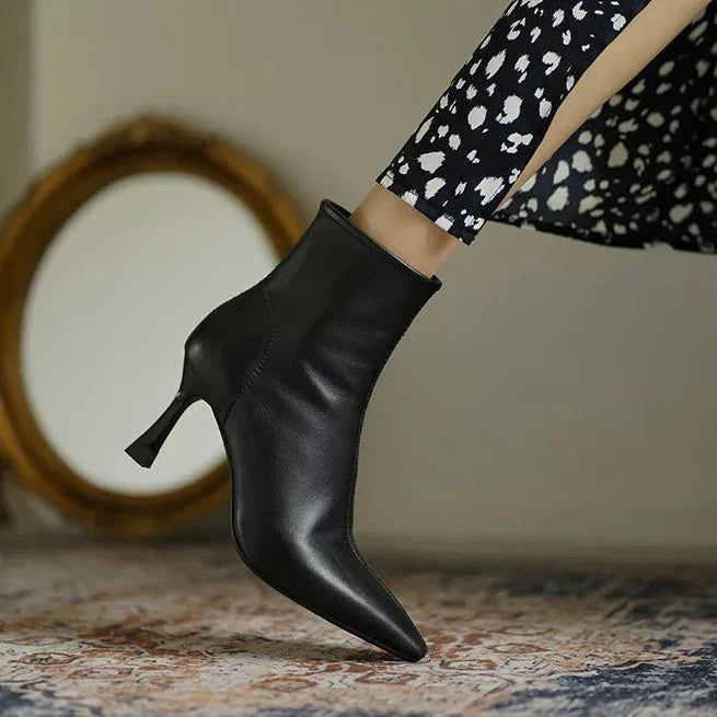Tara | Orthopedic Pointed Toe Boots