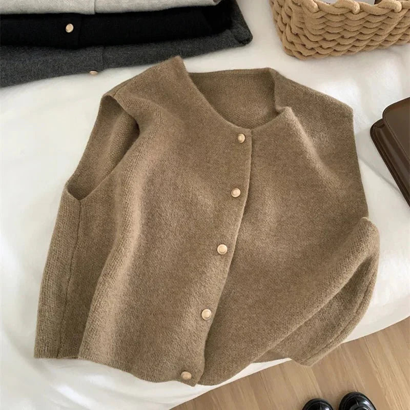 Alpinia | Women's Button-Front Knit Sweater Vest