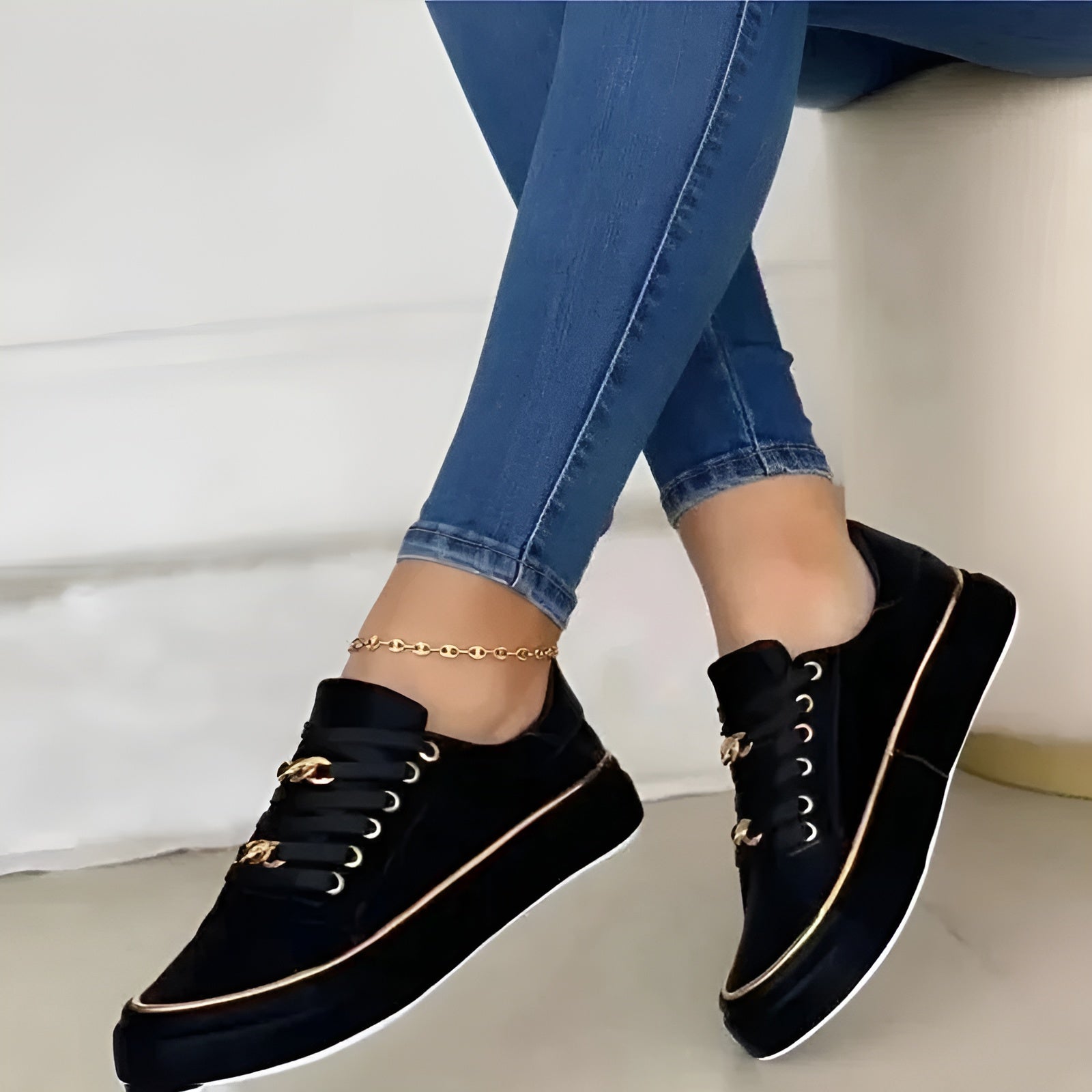 Arabelle | Orthopedic Lace-Up Sneakers