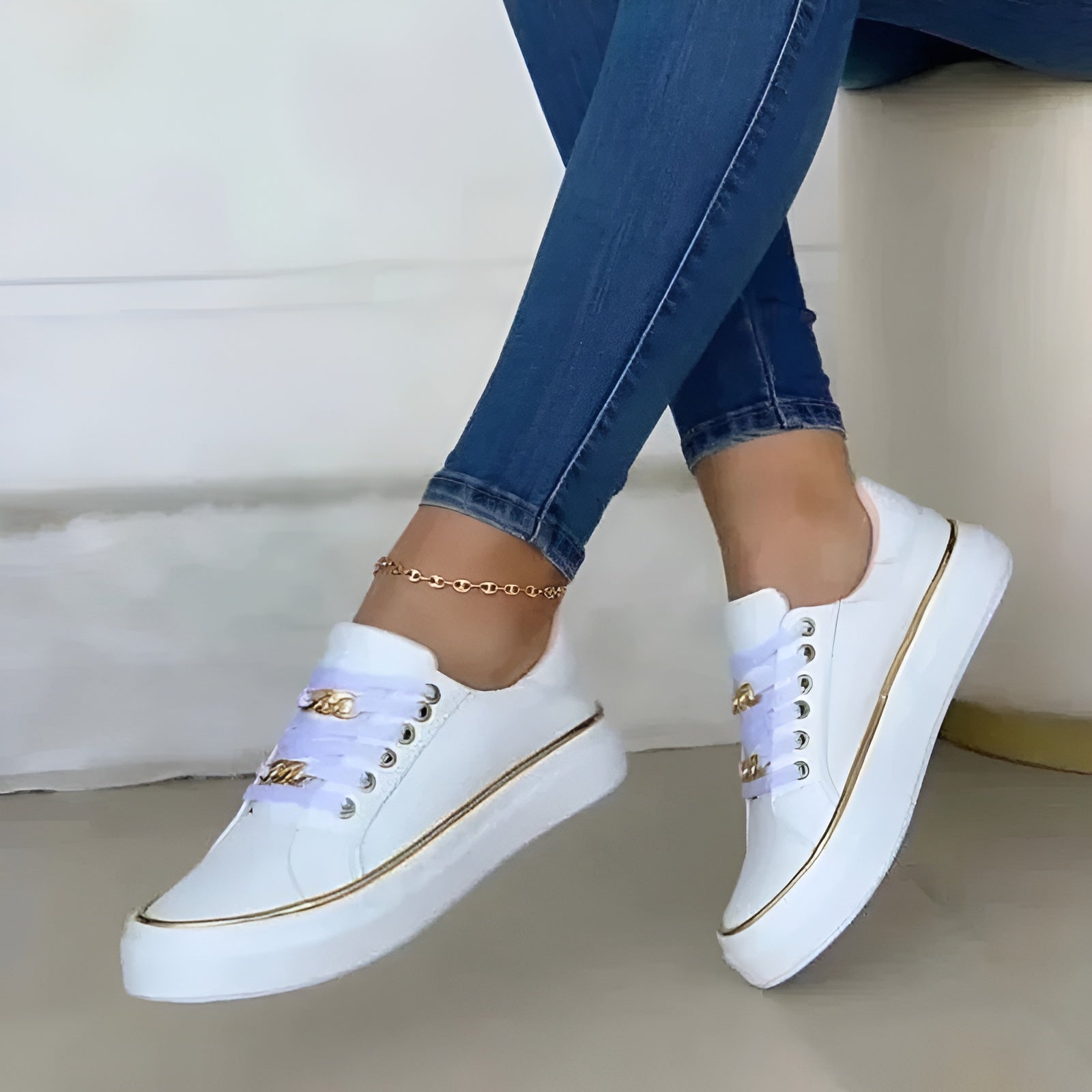 Arabelle | Orthopedic Lace-Up Sneakers
