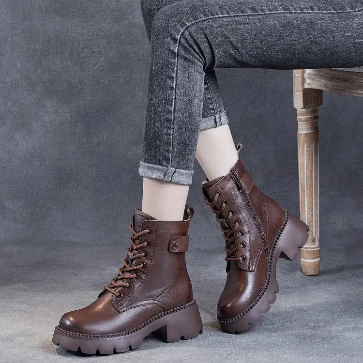 Susanna | Orthopedic Lace-Up Boots