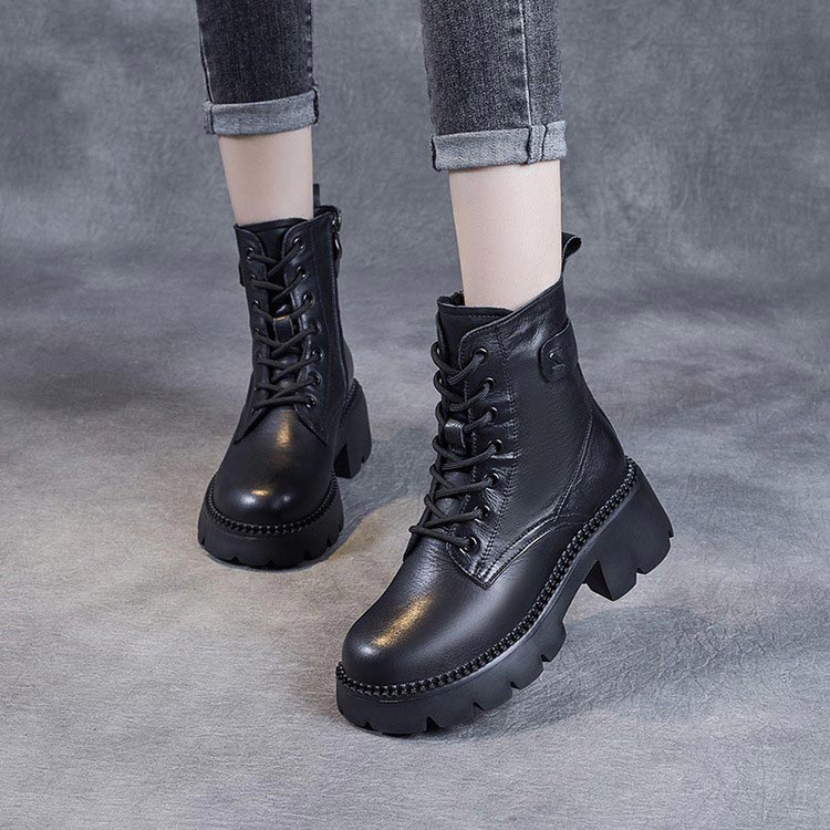 Susanna | Orthopedic Lace-Up Boots