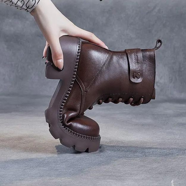 Susanna | Orthopedic Lace-Up Boots