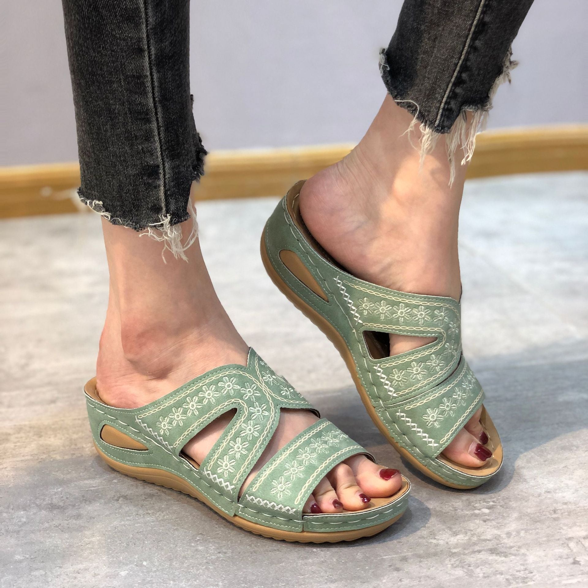 Yasmin | Orthopedic Wedge Sandals