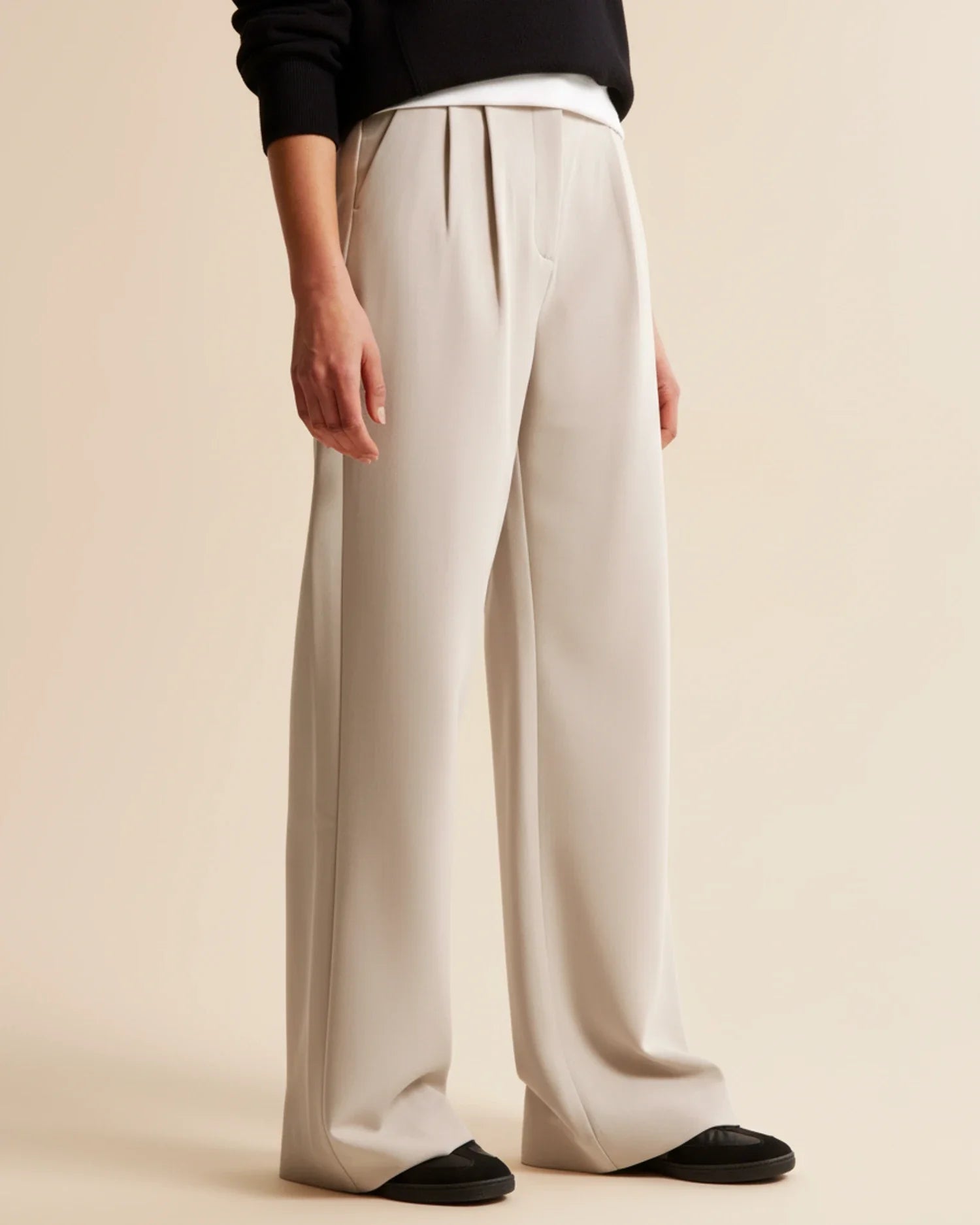 Bryony | Tailored High Waist Pleated Leg Trousers for a Chic Look